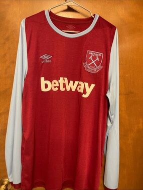 Soccer Umbro West Ham Long Sleeve Jersey in Claret and Sky Blue